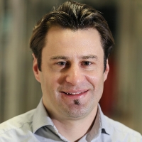  Matthias Lütolf