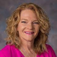  Elaine Mardis