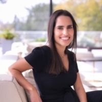  Efrat Shema