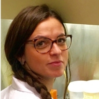  Anna Truini
